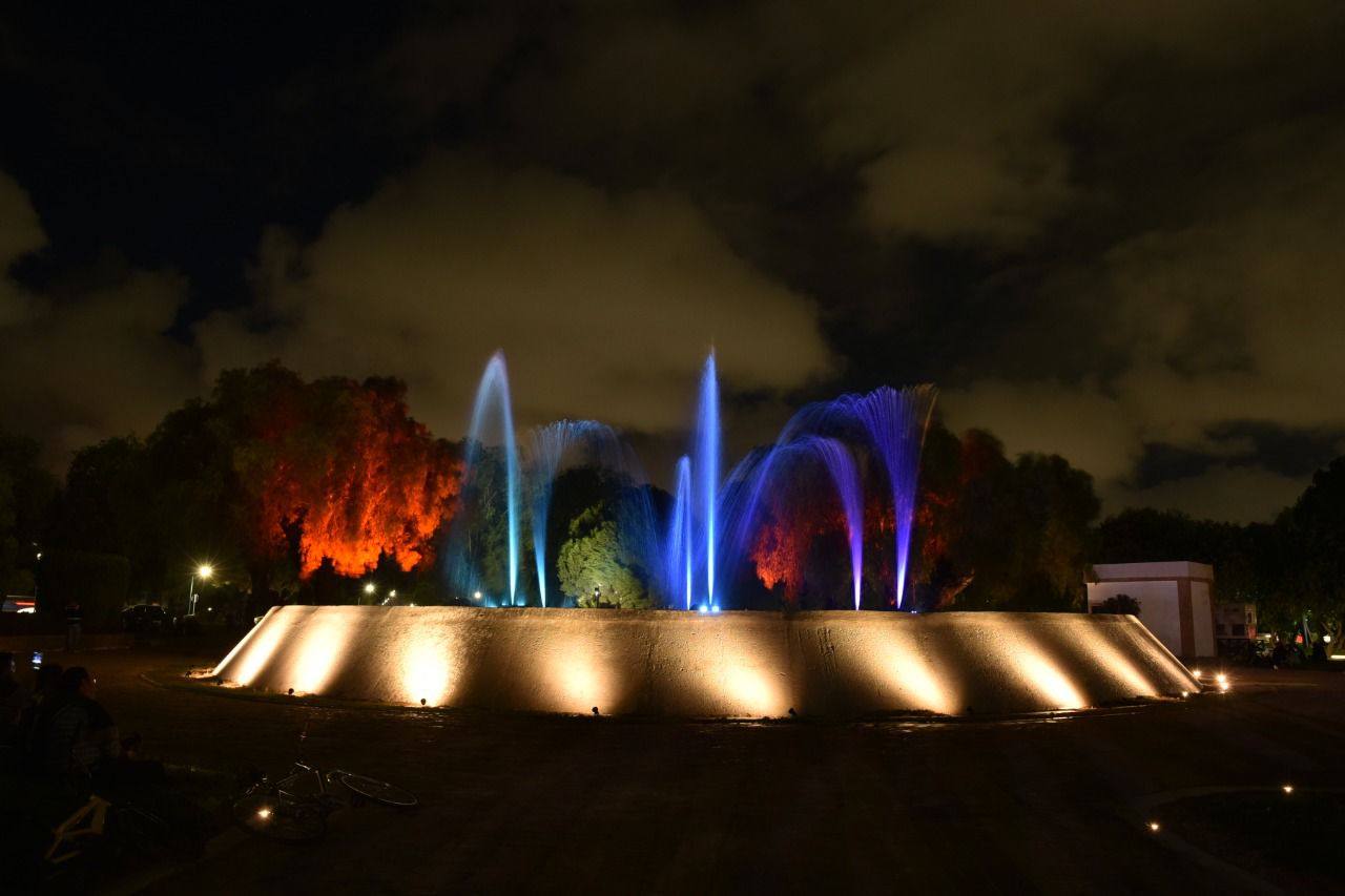 Fue inaugurada una fuente bailarina que se suma a los nuevos espacios como las zonas de niños, mascotas y el Teatro de la Ciudad