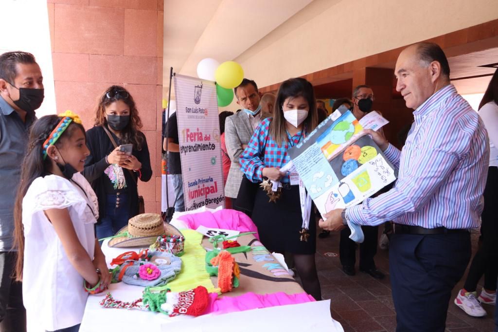 Con Futuros Emprendedores, ayuntamiento exalta las habilidades de los alumnos de escuelas rurales