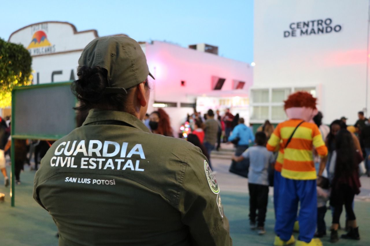 Otra de las principales recomendaciones que se brindan en el stand es sobre el uso correcto y responsable de las Líneas de Emergencias