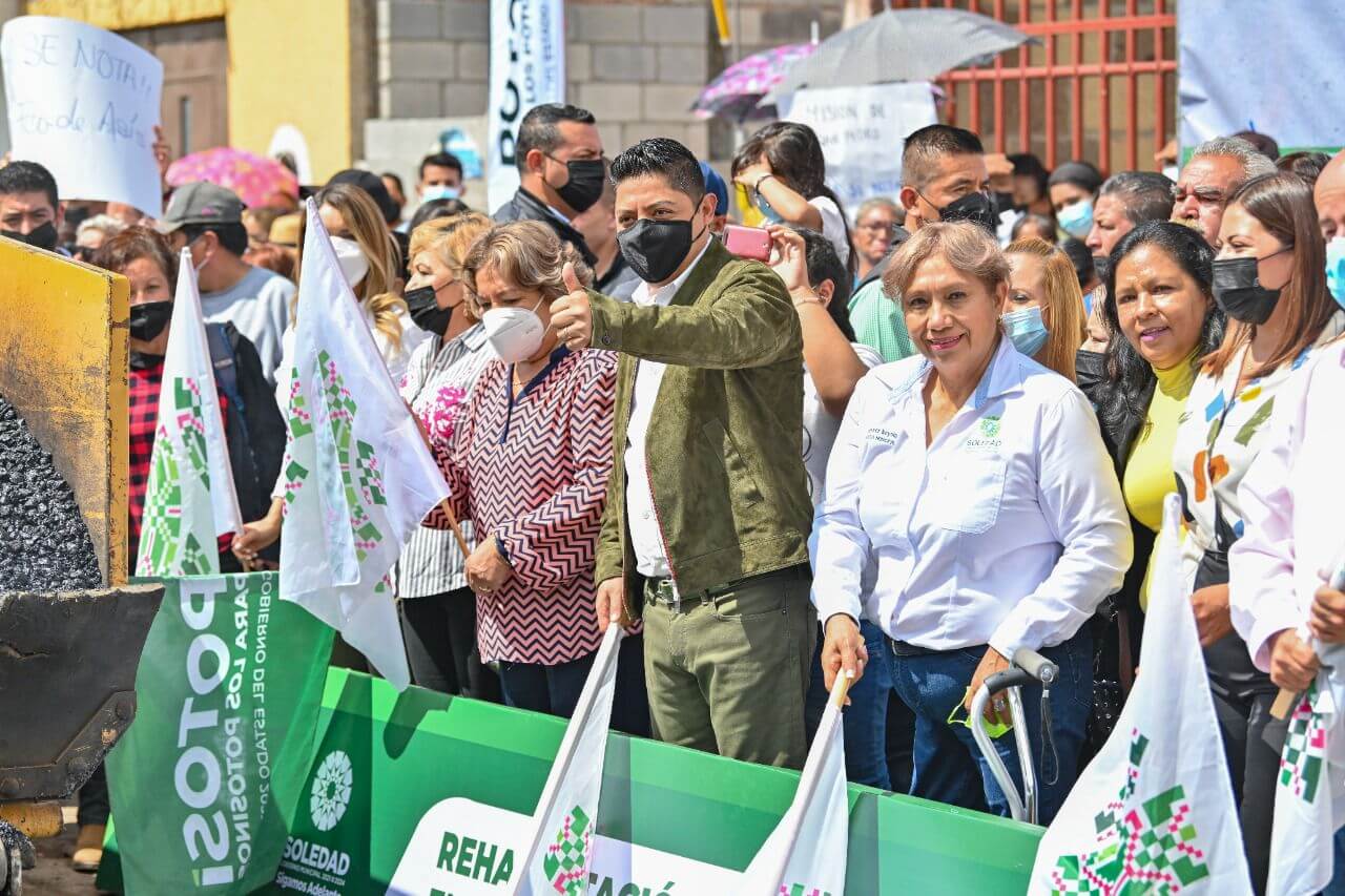 Recordó que los trabajos de pavimentación en colonias enteras, serán parte fundamental para alcanzar el ambicioso proyecto de movilidad