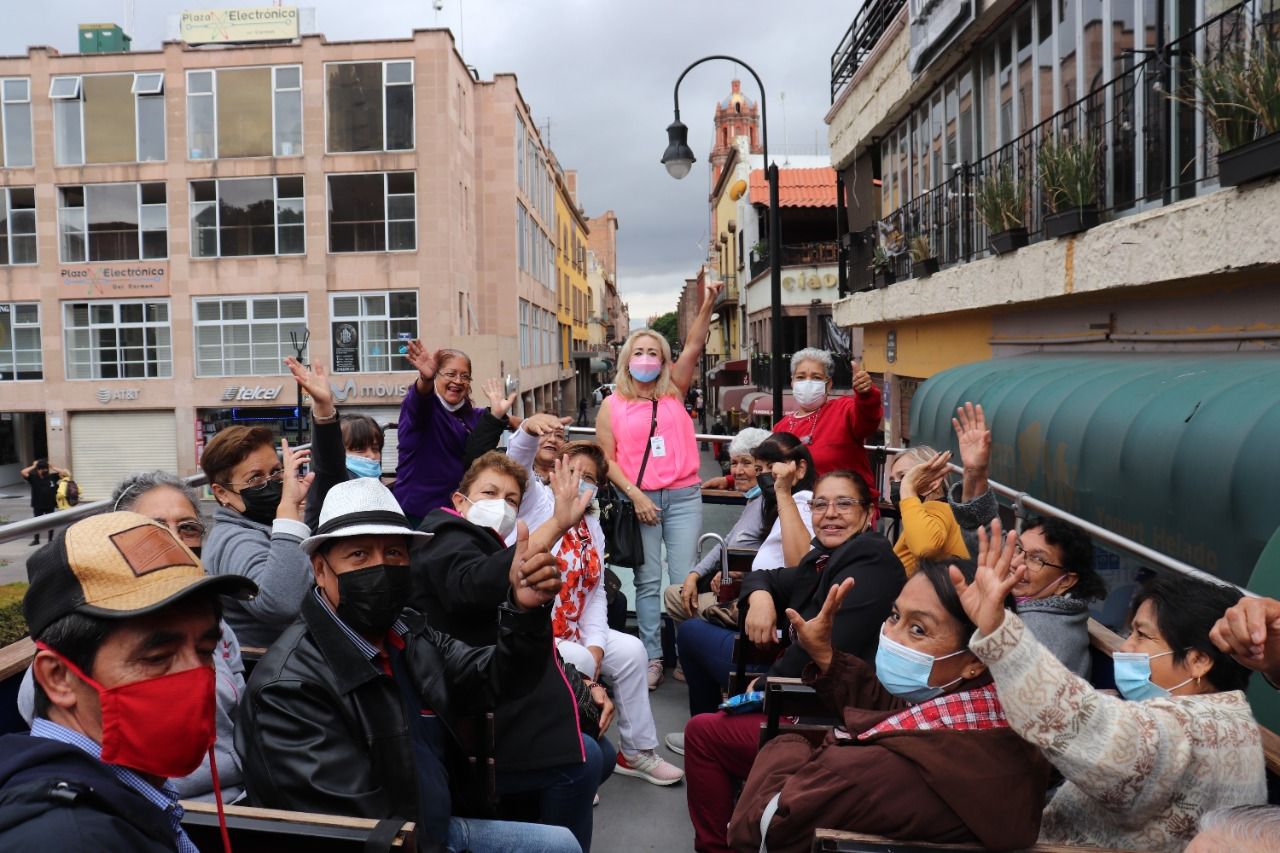 Durante este Mes del Adulto Mayor, el DIF Municipal tiene una serie de actividades para fortalecer su calidad de vida