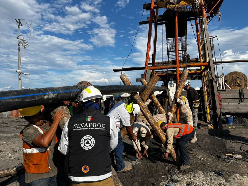 Avanzan trabajos para el rescate de mineros en Sabinas