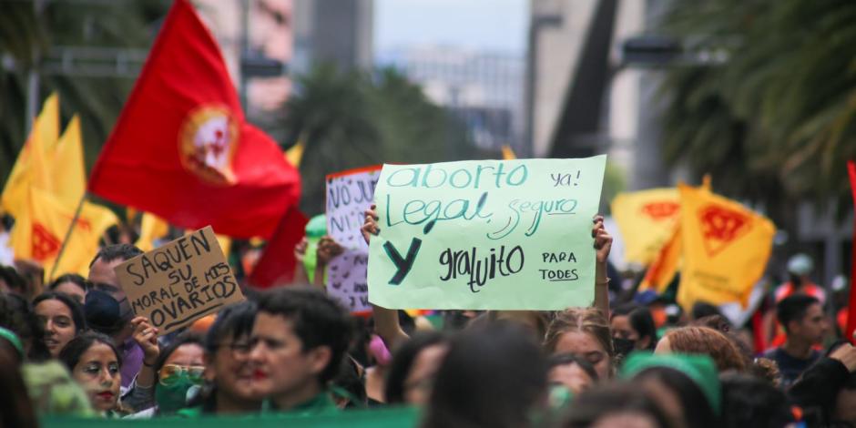 Marchan mujeres por el Día de Acción Global por el Aborto