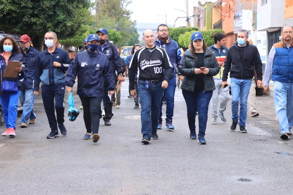 Enrique Galindo encabeza el rescate de la colonia San Luis Rey en el Domingo de Pilas