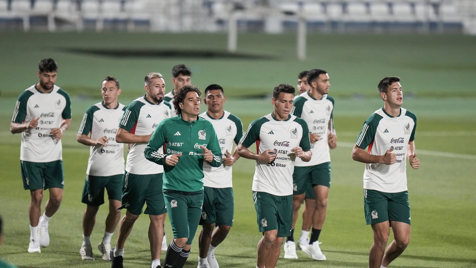 El Tri se enfrenta a Arabia Saudita con su alineación habitual