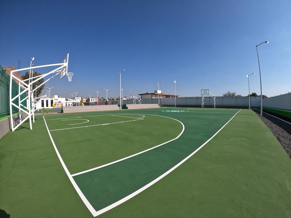 Alcaldesa inaugura parque urbano multifuncional Santa Mónica