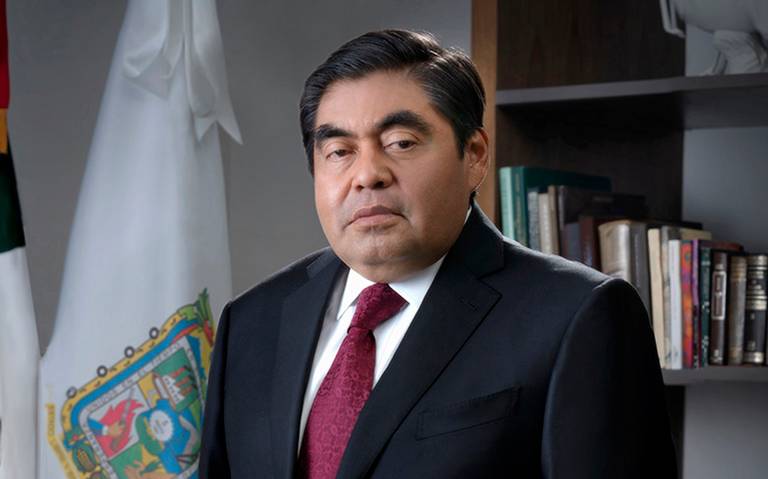 El gobernador de Puebla, Miguel Barbosa, ha muerto a los 63 años la tarde de este martes, según ha confirmado el presidente