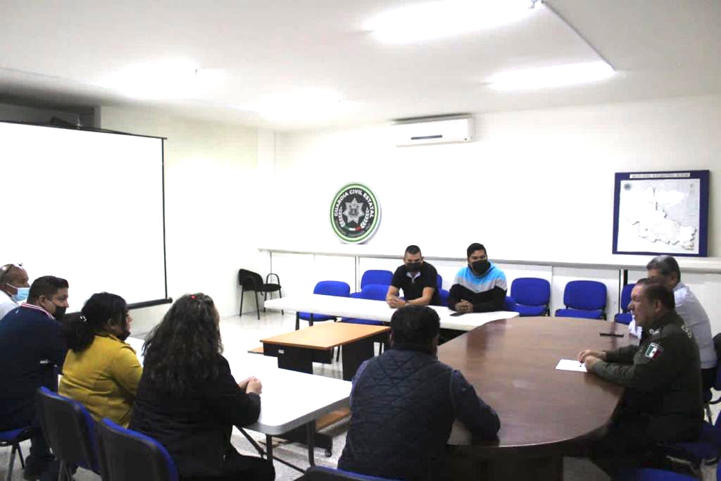 Guardia Civil Estatal y taxistas potosinos sostuvieron una reunión de trabajo para establecer acciones inmediatas