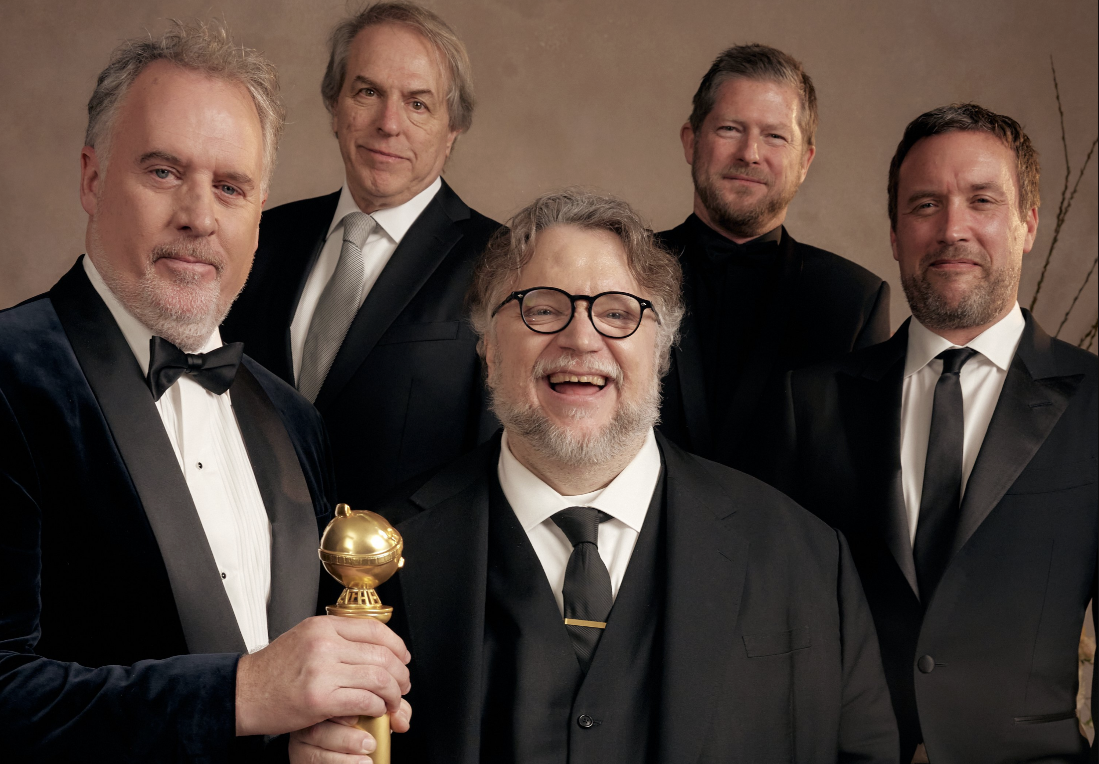 Del Toro gana el Globo de Oro a mejor película de animación con Pinocho