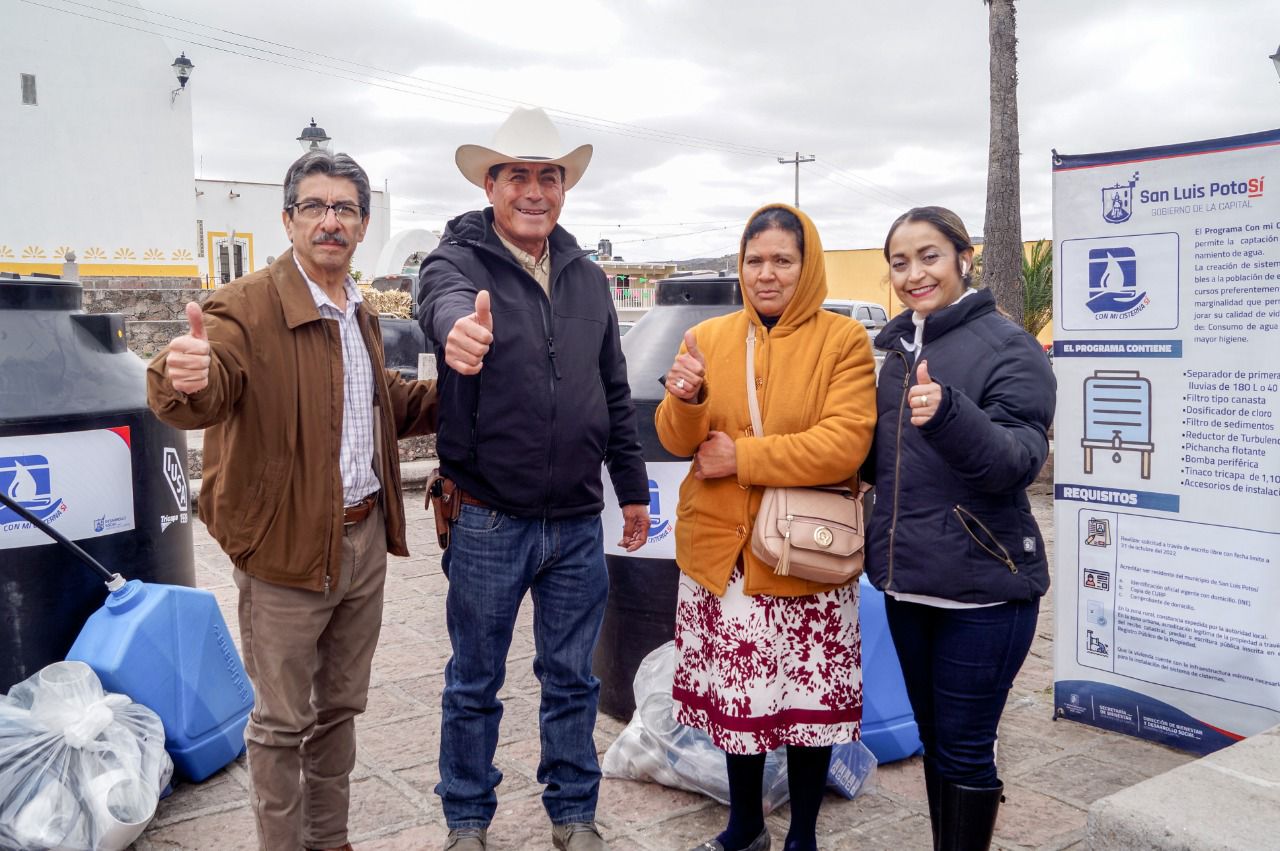 El programa “Con mi Cisterna Sí” beneficia a familias de las comunidades de Jarrillas, El Blanco, La Manta, Huizache y La Morita.