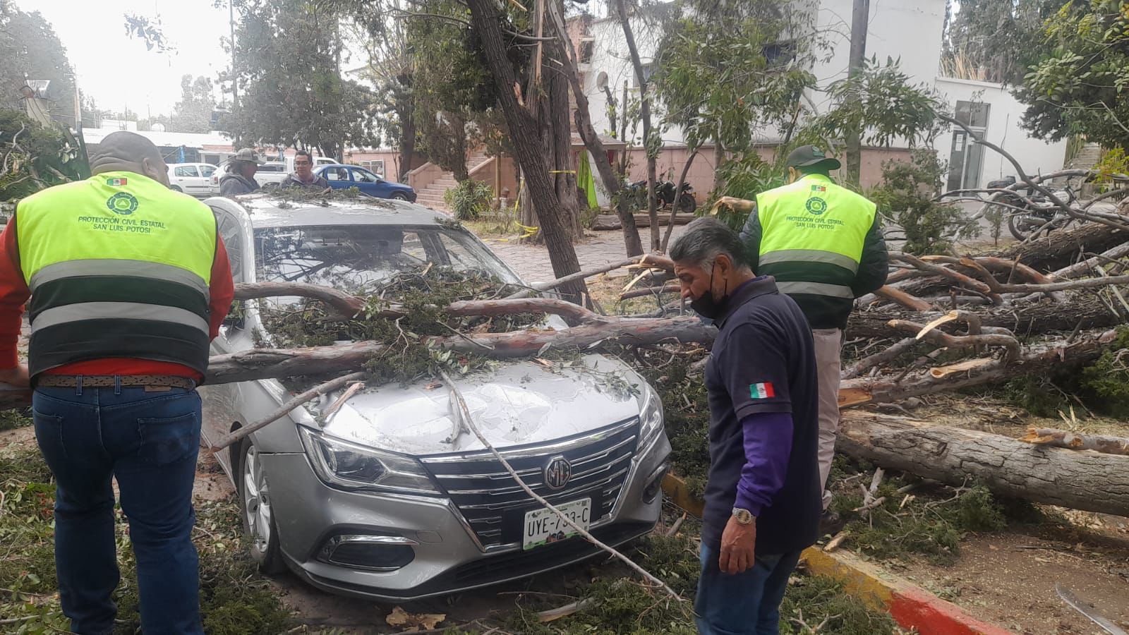 La Coordinación Estatal de Protección Civil (CEPC) alerta a la población sobre las fuertes ráfagas de viento que se presentan en SLP