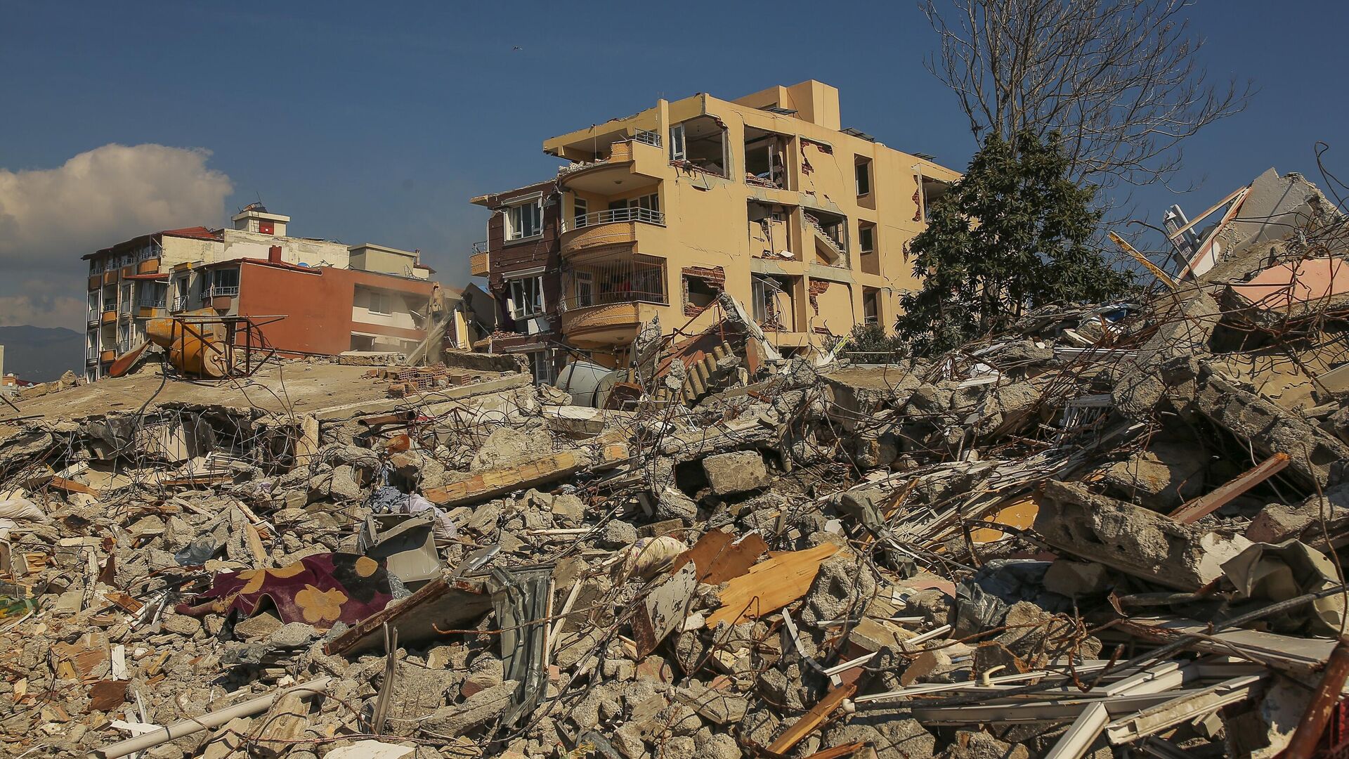 Al menos 50 mil personas murieron en los terremotos de Turquía y Siria: ONU