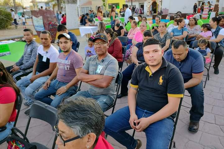 Titular del Icat estuvo presente en Matehuala donde hizo la entrega de constancias de los diferentes talleres