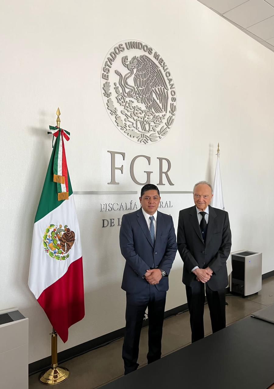 El Gobernador de San Luis Potosí se reunió en la Ciudad de México con el Fiscal General de la República