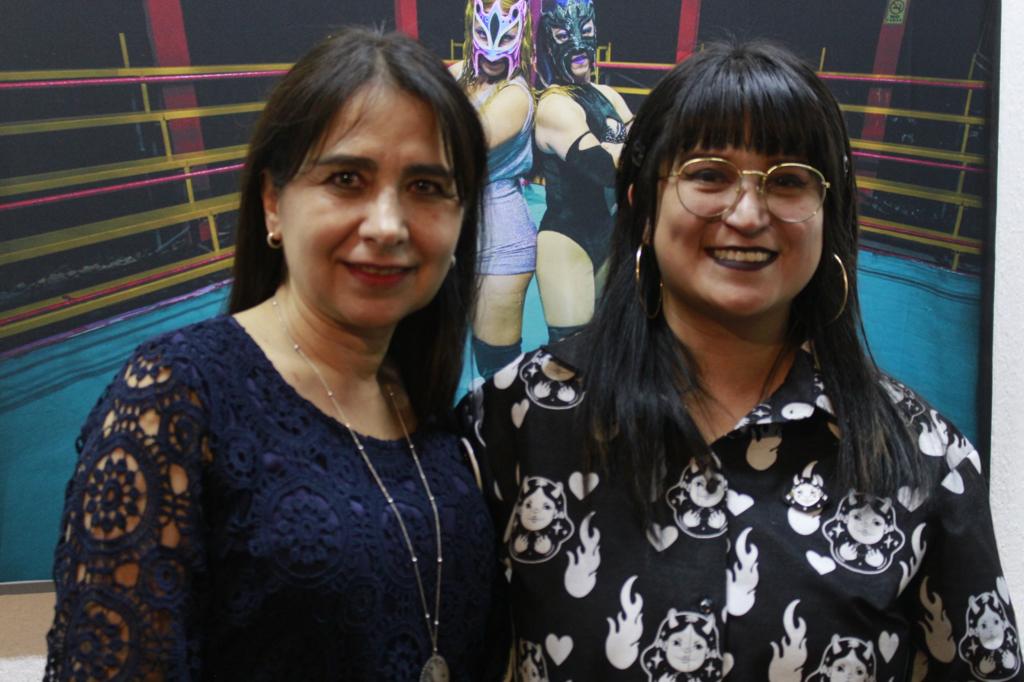 Se inauguró la exposición Sonido y Lucha de la artista María Carlock, dentro del 𝙋𝙧𝙞𝙢𝙚𝙧 𝙁𝙚𝙨𝙩𝙞𝙫𝙖𝙡 𝙙𝙚 𝘾𝙧𝙚𝙖𝙙𝙤𝙧𝙖𝙨 𝙑𝙞𝙨𝙪𝙖𝙡𝙚𝙨.