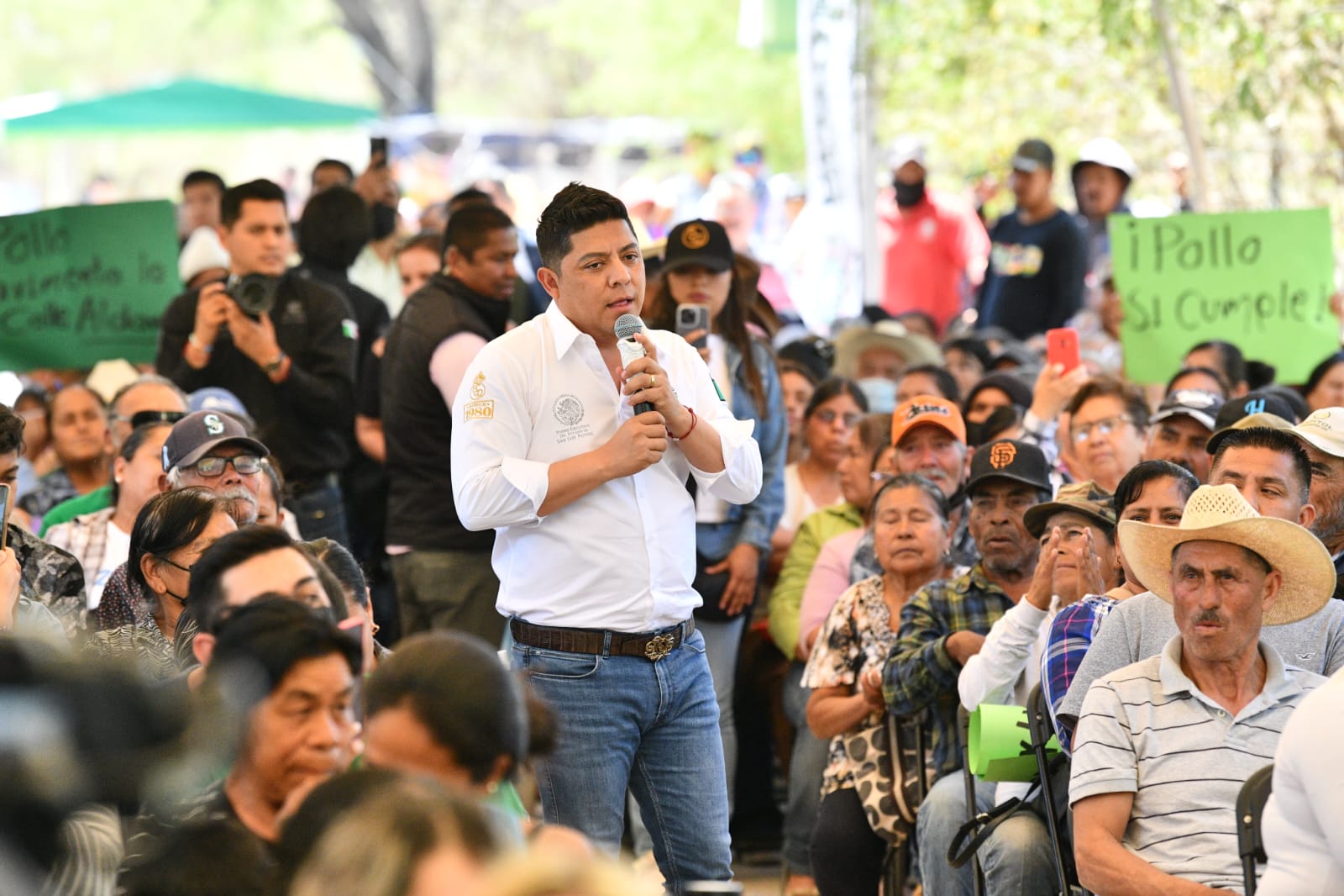 COMBATE GOBIERNO DEL CAMBIO REZAGO SOCIAL HISTÓRICO EN MOCTEZUMA