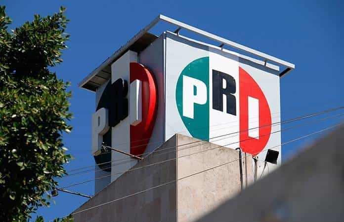 Elías Pesina, dirigente estatal del PRI, aseguró que concluirá su período hasta la primera semana de febrero del 2024.