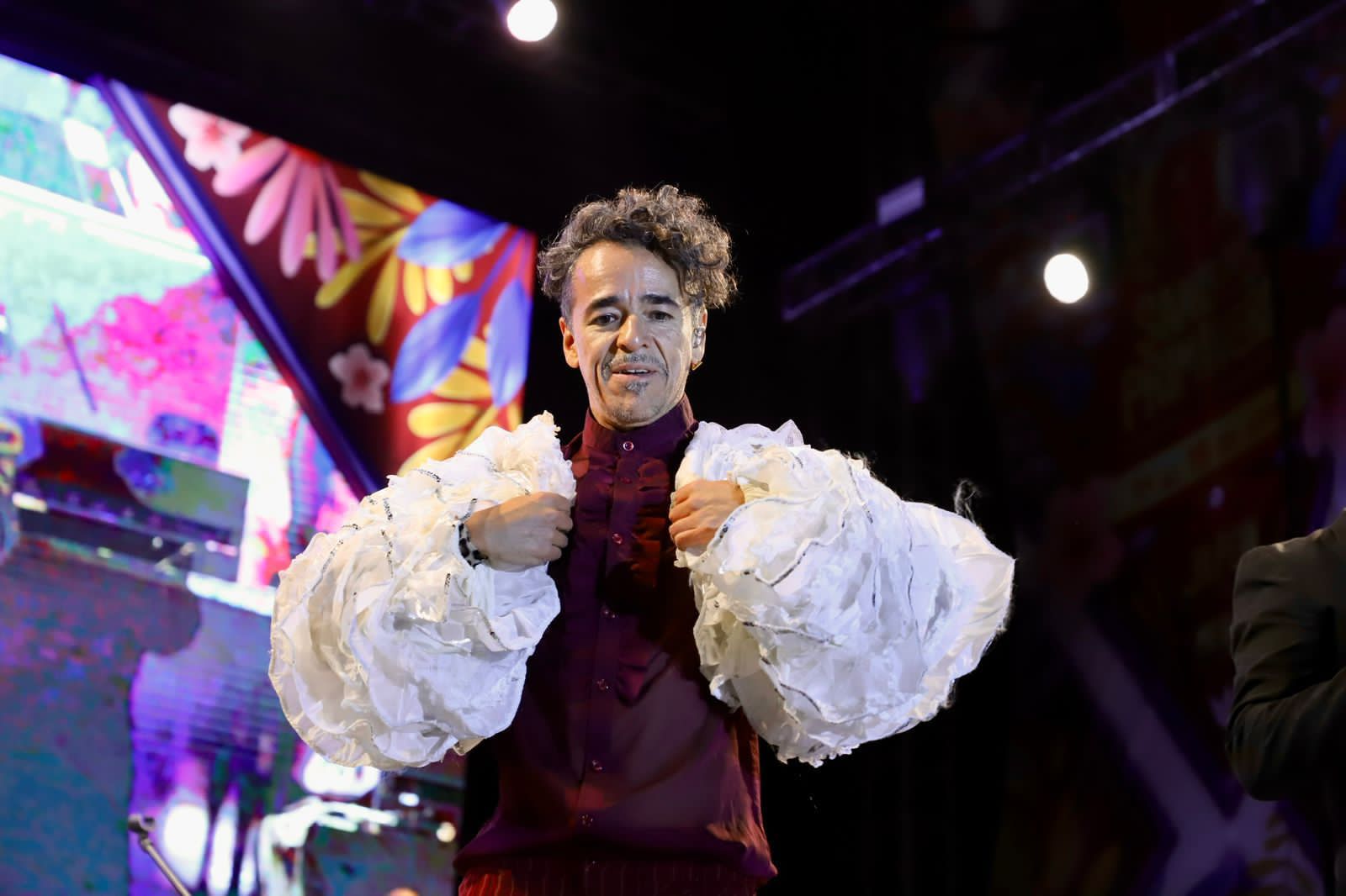 Rubén Albarrán y la Orquesta Pérez Prado, pusieron a bailar a San Luis Potosí en el quinto lleno del Festival.