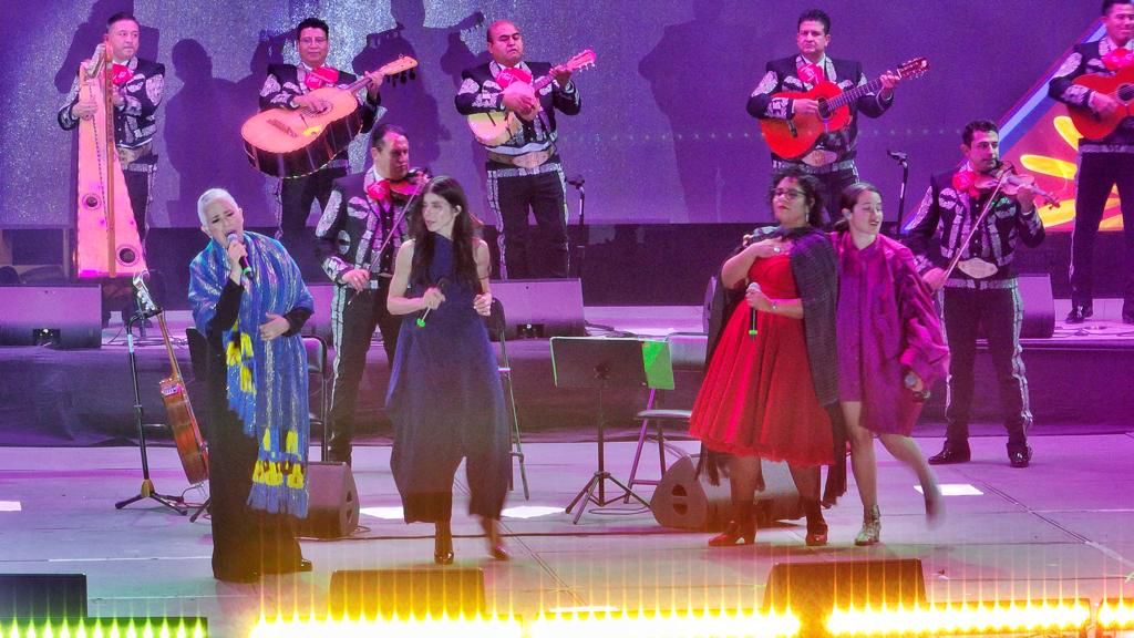 Este fue un homenaje para una de las mejores exponentes de la música tradicional de México, Chavela Vargas,
