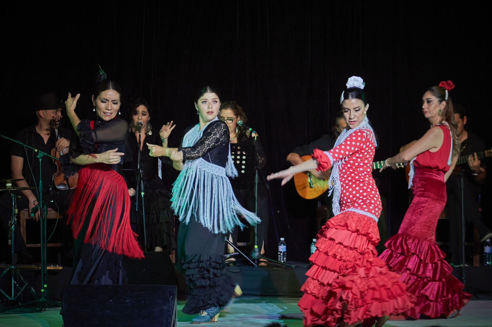 Cerca de 300 personas se reunieron en este icónico Teatro que está a punto de cumplir 200 años, y que es uno de los más antiguos de todo México.