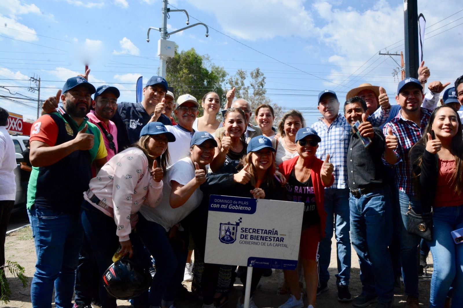 Ayuntamiento de SLP rescata los espacios públicos junto a la ciudadanía en el Domingo de Pilas