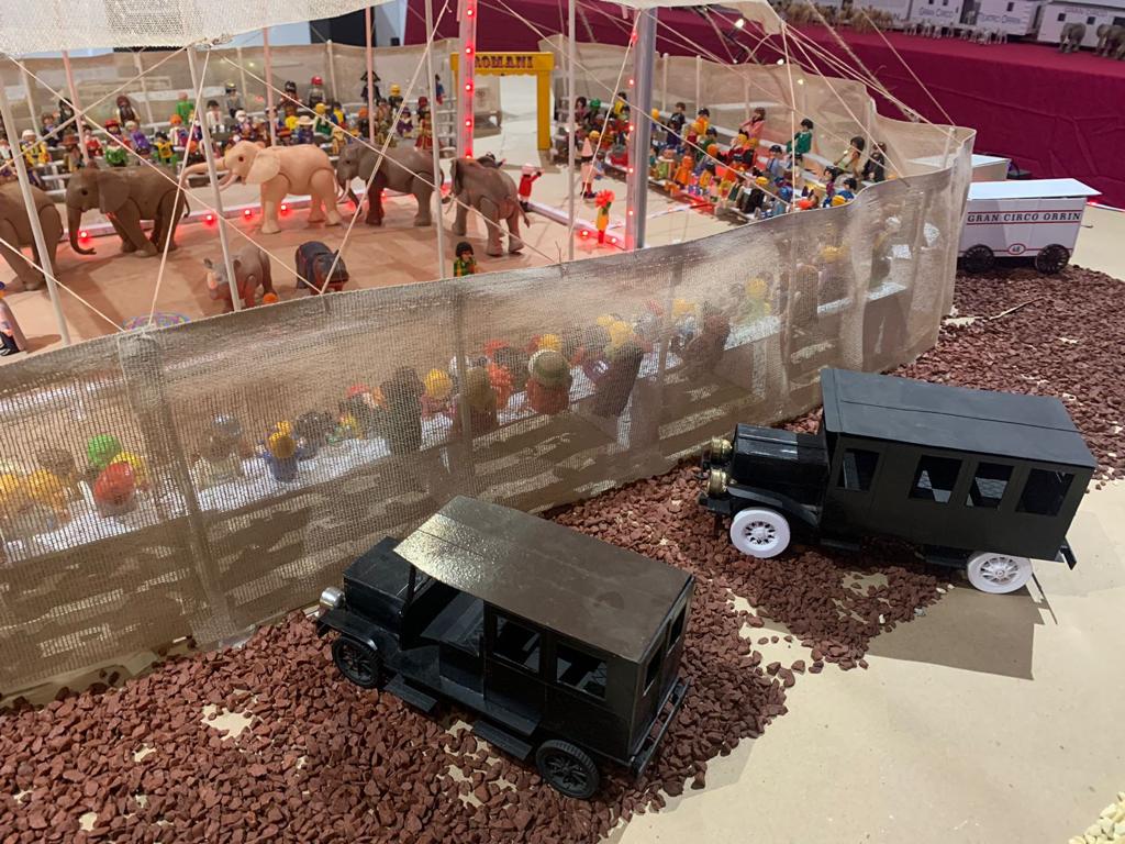 Inauguran la exposición homenaje a la historia del Gran Circo Orrin con juguetes de colección
