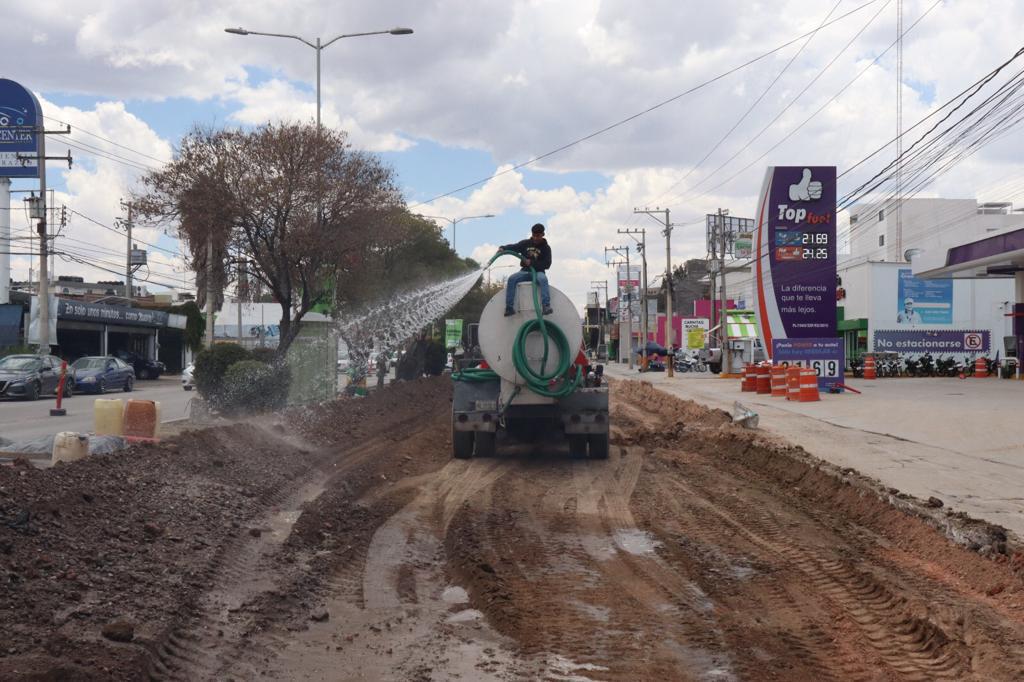 La Secretaría de Desarrollo Urbano Vivienda y Obras Públicas reporta un avance considerable en las obras de rehabilitación en Avenida Himno Nacional