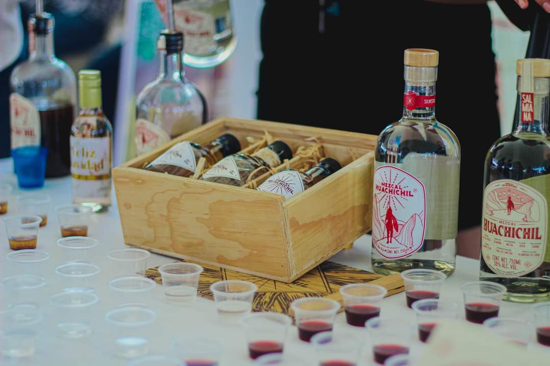 Los asistentes al festival tuvieron la oportunidad de admirar y adquirir los productos exhibidos, así como de probarlos