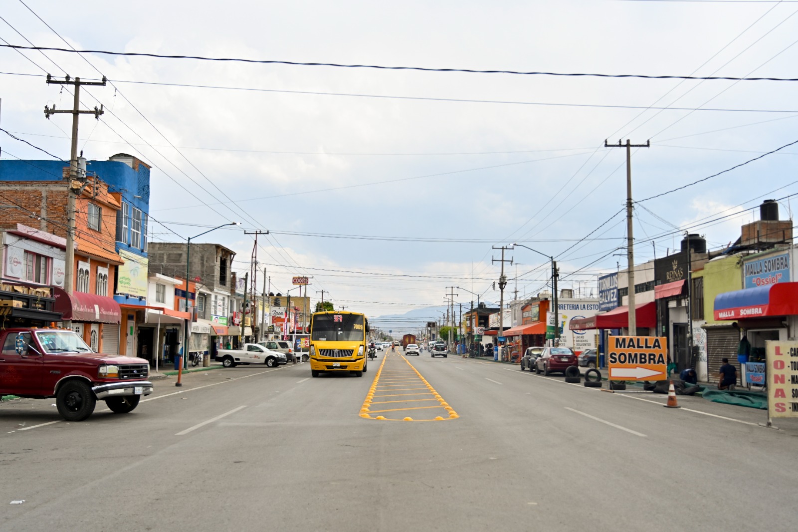 Patronato de Abastos y vecinos del sector agradecen y reconocen al Gobernador por las obras de rehabilitación de la importante vialidad