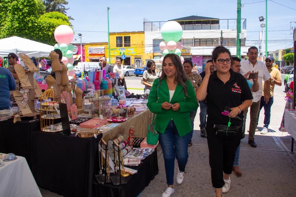 Se trata de la novena edición, con la participación de más de 100 expositoras y expositores quienes emprenden su camino hacia la formalidad. 