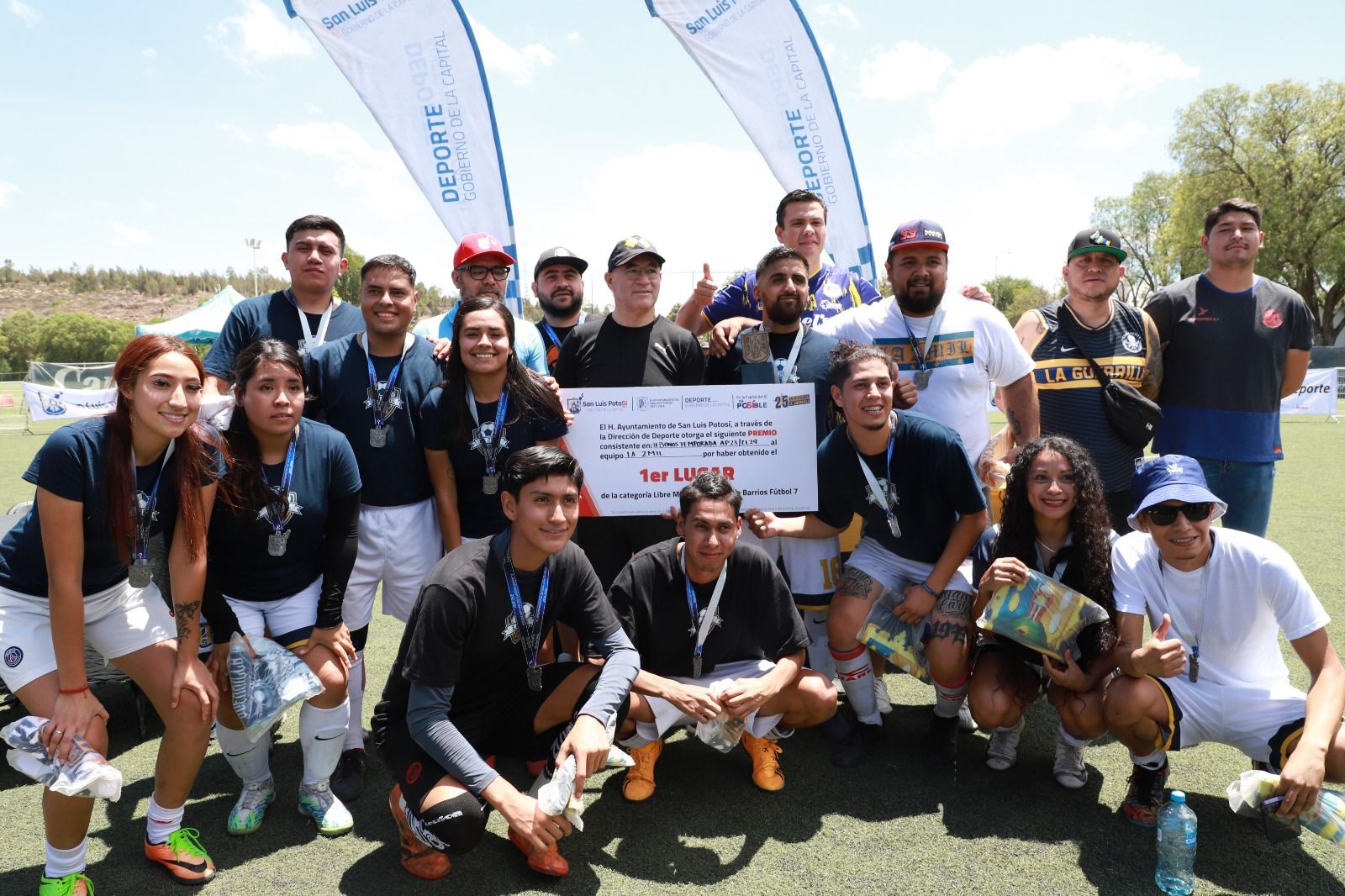 Finaliza el torneo de los barrios de futbol 7 “La Guerrilla”