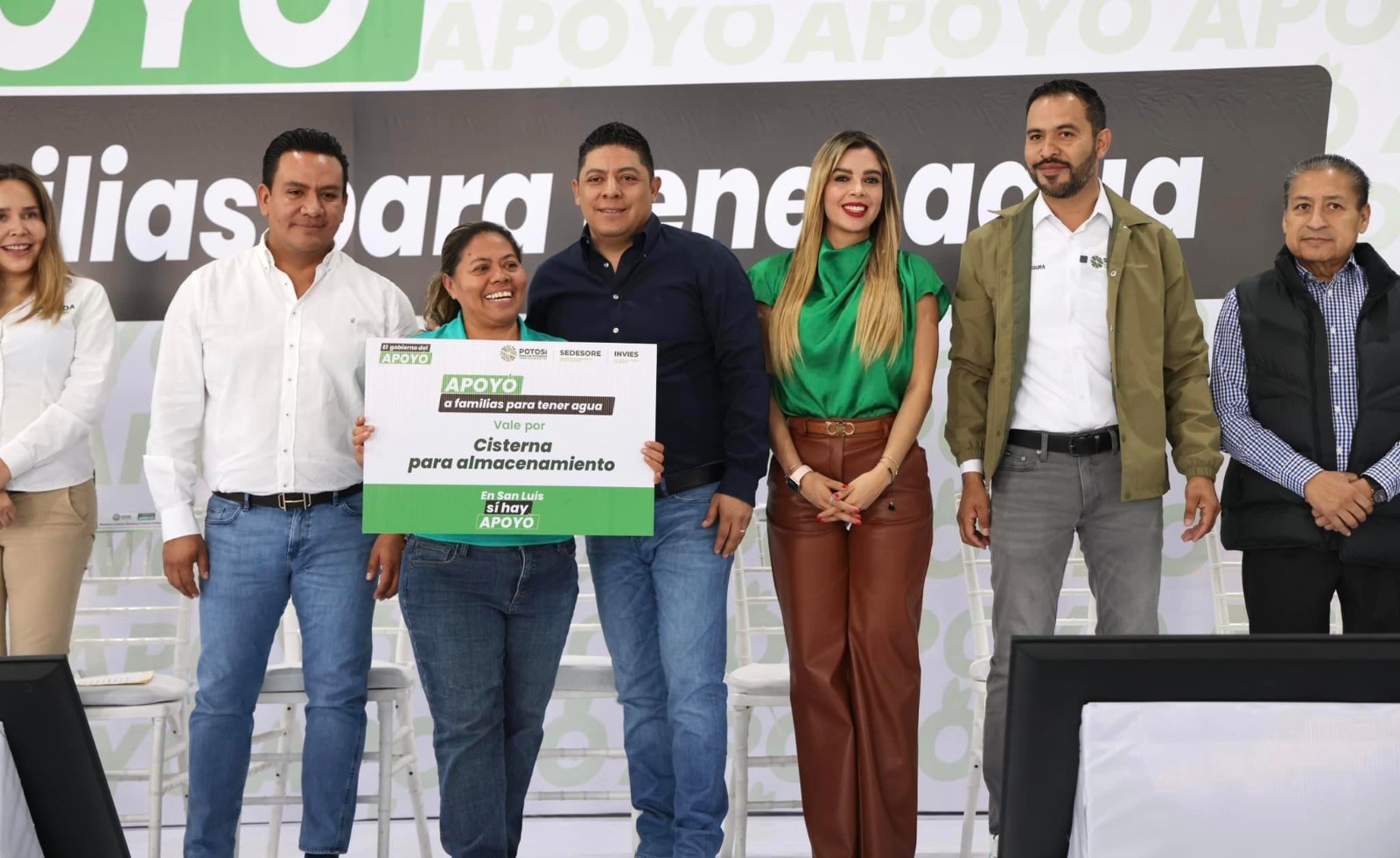 DIF se suma al programa "Apoyo a familias para tener agua", impulsado por el Gobernador de San Luis Potosí