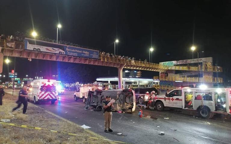 El hecho suscitó en Carretera Federal 57, tramo San Luis Potosí a Querétaro, frente al Hotel María Dolores