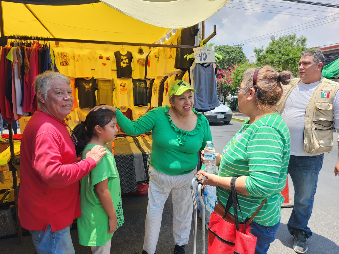 AYUNTAMIENTO DE SOLEDAD APOYA A LA CIUDADANÍA DURANTE TEMPORADA DE CALOR