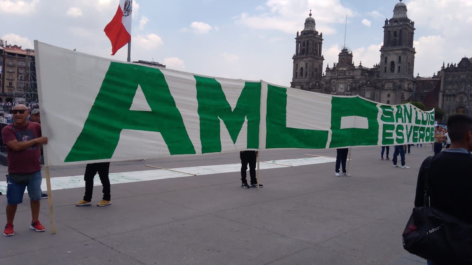 Partido Verde de San Luis Potosí y Gallardo, presentes en la conmemoración del triunfo de AMLO.