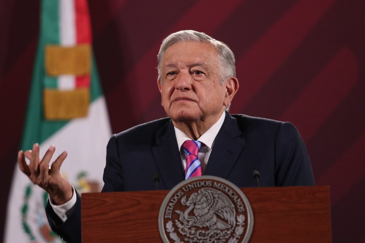 AMLO llega a Threads y llama a evitar la manipulación y uso de bots