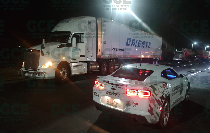 Se recuperó en menos de dos horas de su reporte de robo dos vehículos de carga aún con la mercancía que transportaban.