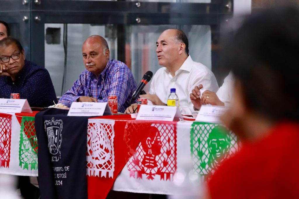 Al encabezar la 16ª Sesión Ordinaria de este órgano, Enrique Galindo destacó el canal de comunicación que representan las consejeras y consejeros.