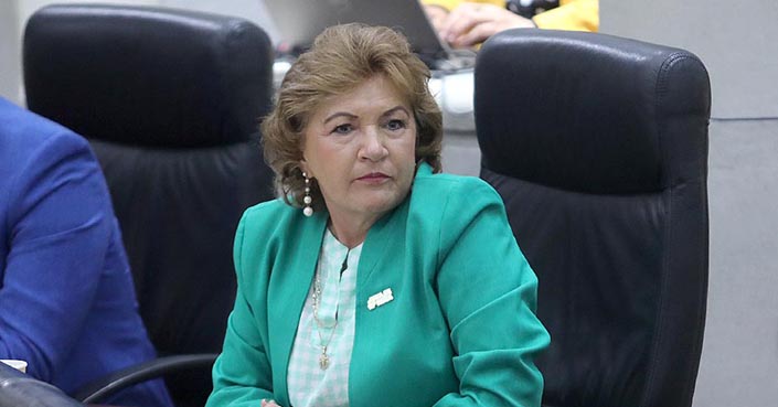 SOLEDAD DE GRACIANO SÁNCHEZ NO HA CONCRETADO SU SALIDA DE INTERAPAS: DIPUTADA