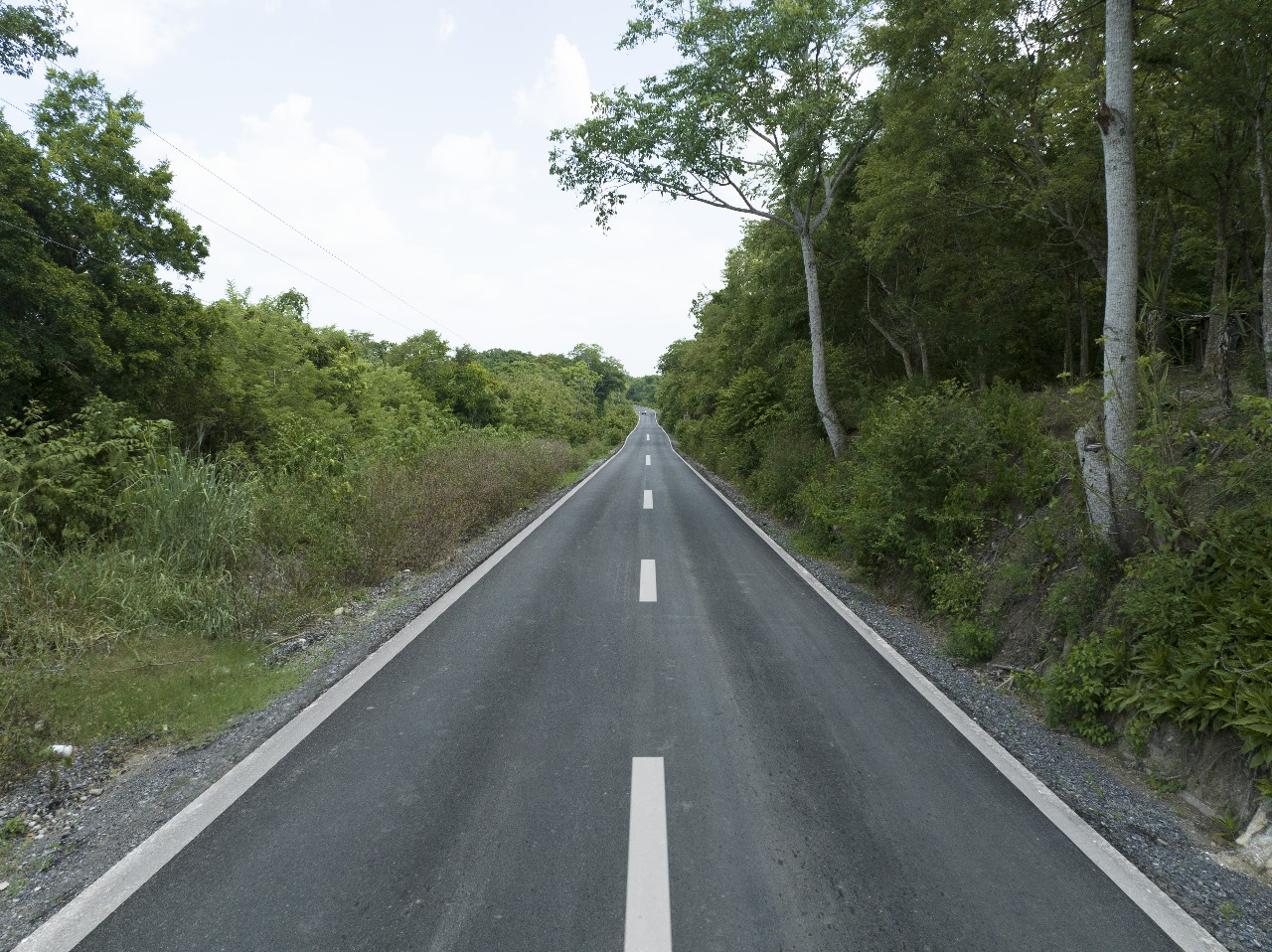 Seduvop reporta 90 por ciento de avance de la obra carretera San Martín Chalchicuautla-Tanquián, que garantizará un tránsito seguro y ágil