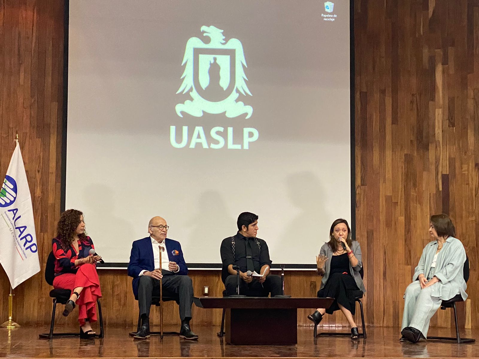 El conferencista consideró que el Congreso de la Asociación Latinoamericana de Relaciones Públicas (ALARP) resultó una gran experiencia