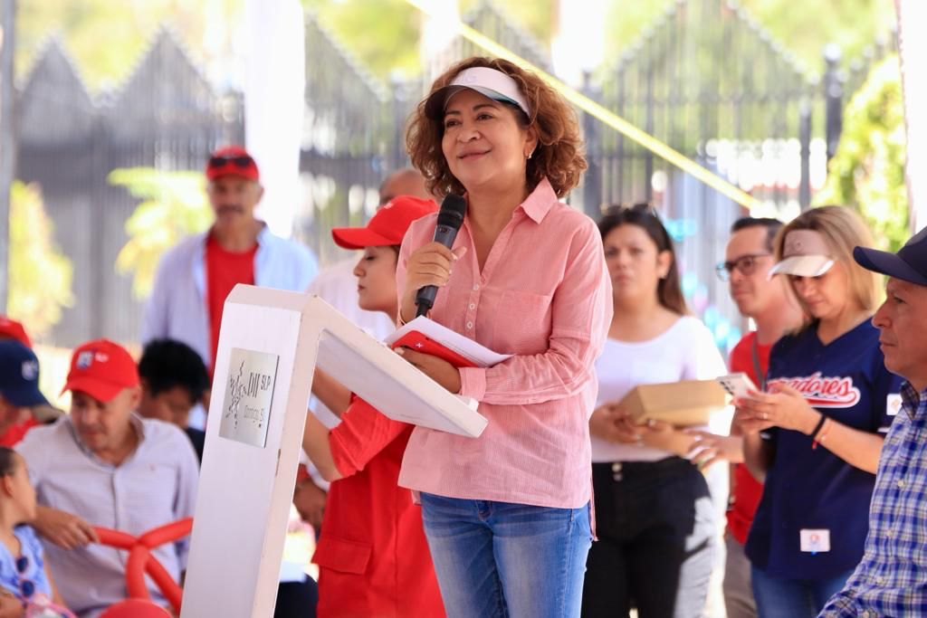 La Presidenta del DIF Municipal, Estela Arriaga y Alcalde Galindo, dan nueva vida al Parque Infantil Inclusivo "Fantasía", en la Calzada de Guadalupe