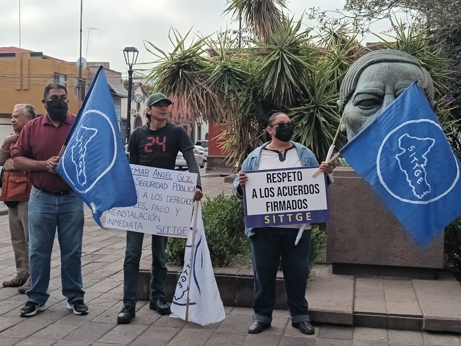 Alejandro Martínez, aseguró que es una manifestación pacífica y en uso de su derecho de libertad de manifestación