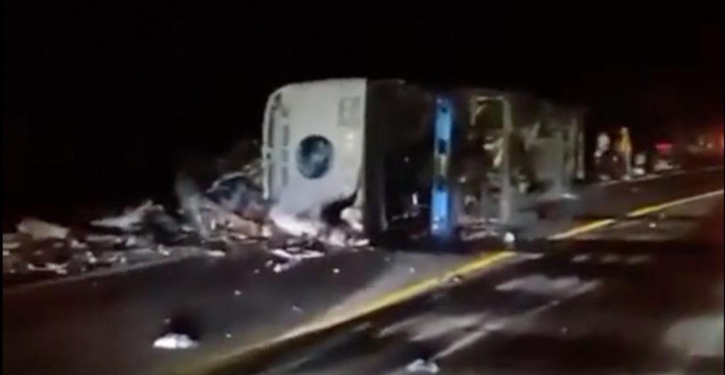 Suben a 18 los migrantes muertos en un accidente en Oaxaca
