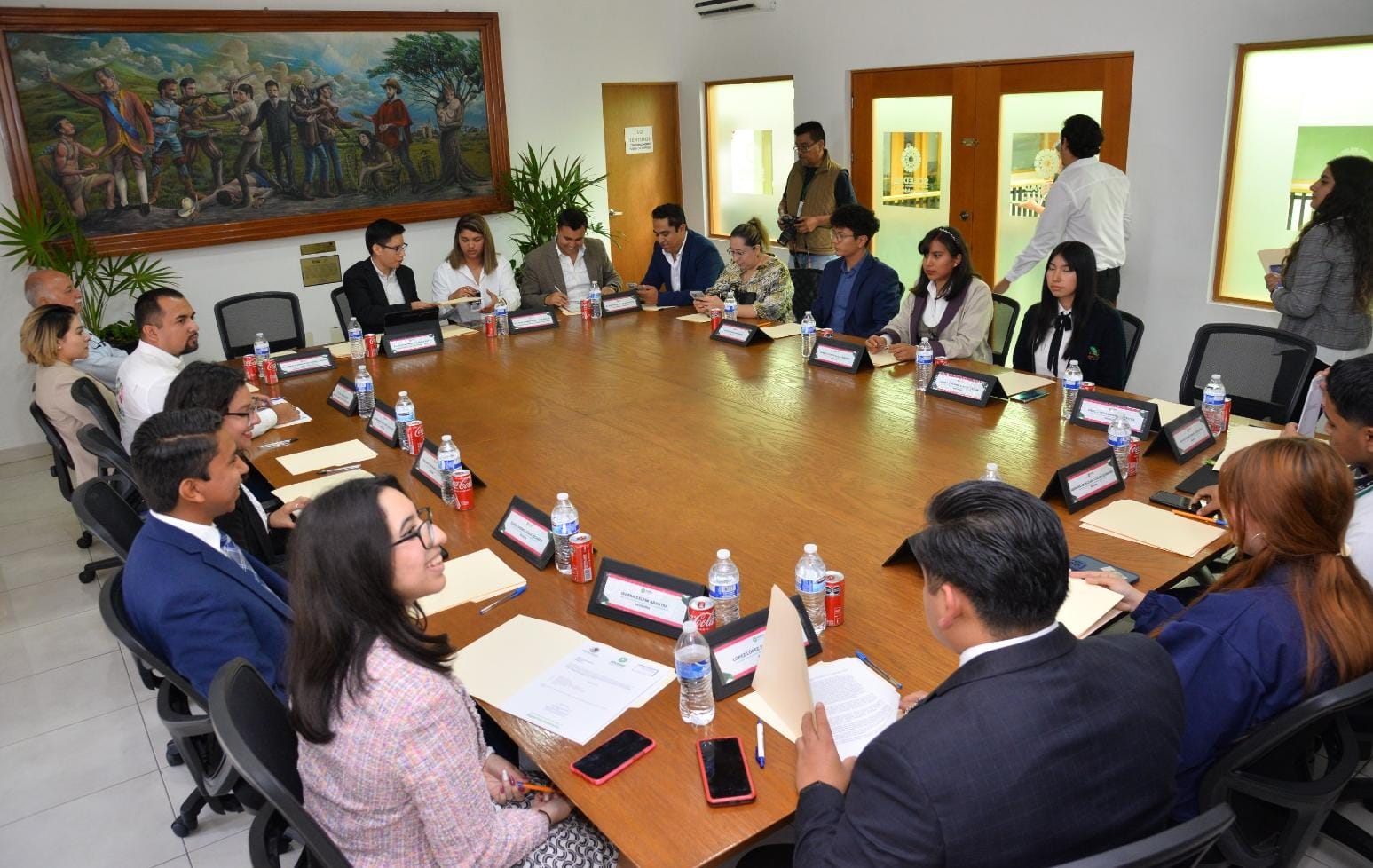 El joven presentó una iniciativa innovadora orientada a cuidar la salud mental de las y los jóvenes del municipio