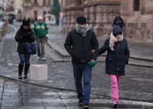 Destacó que se esperan temperaturas bajo cero y comentó que se han registrado de 3° a 5° en lugares como la Huasteca y la capital.