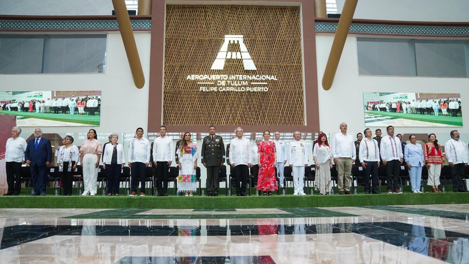 AMLO inaugura Aeropuerto Internacional Felipe Carrillo Puerto en Tulum