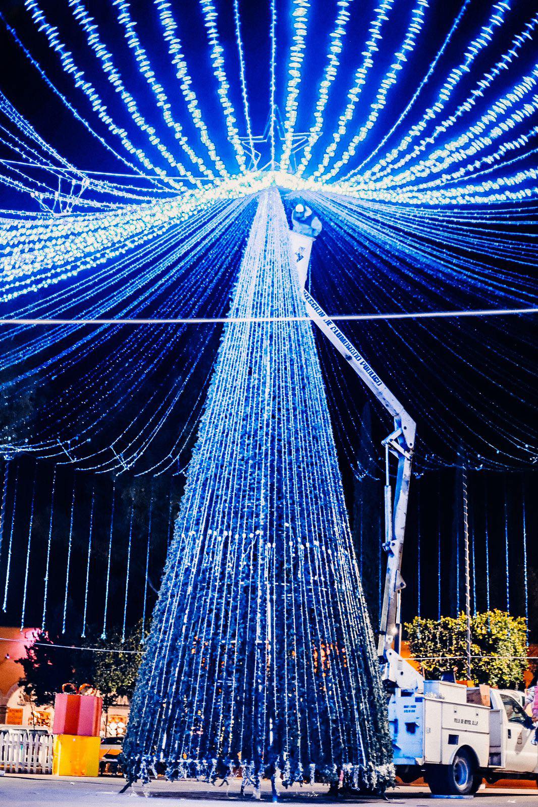 Villa de Reyes se viste de Navidad