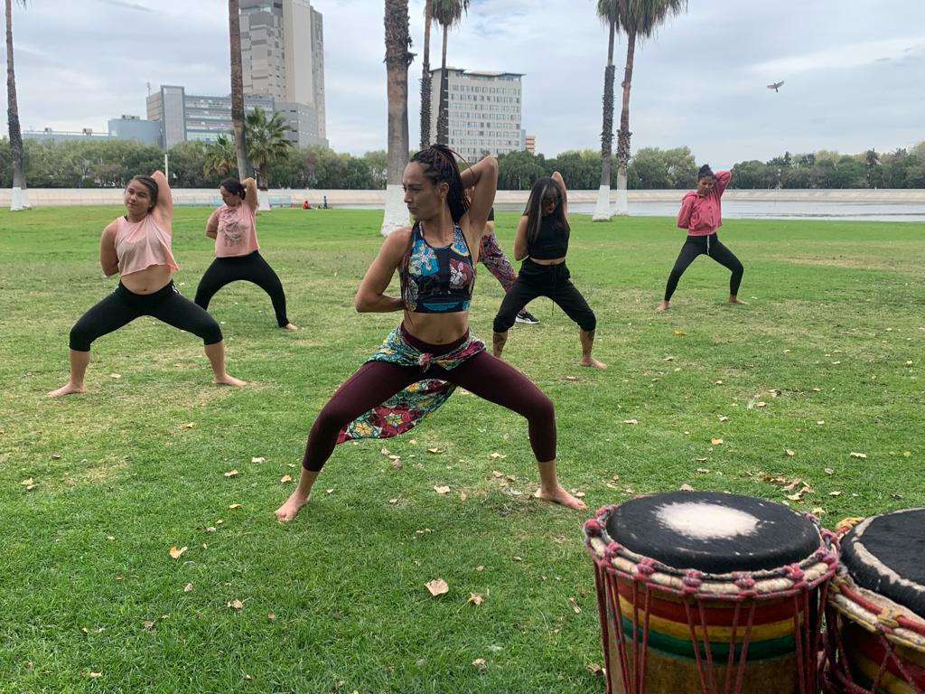 Como parte de las 200 actividades programadas se realizó una clase de danza africana "Afro Mambas",