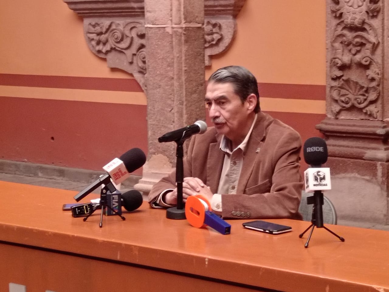 El rector de la UASLP, admitió que la máxima casa de estudios, solicitó un préstamo quirografario a la administración estatal por 150 millones de pesos